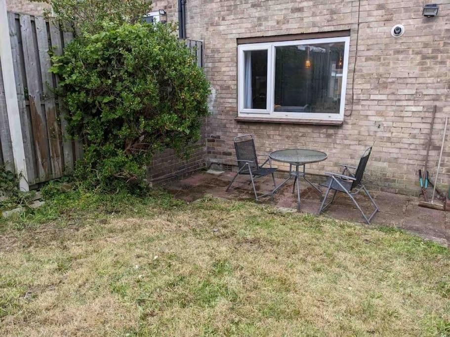 Hidden Gem !Stunning 3 Bedroom Home In Sheffield Handsworth Bagian luar foto